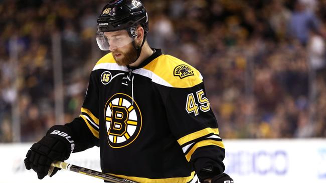 Stanley Cup Playoffs: Early Exits for Bruins and Blackhawks