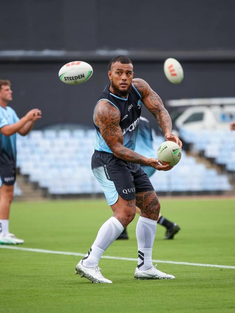 Fonua-Blake Embraces Pressure as He Prepares for Sharks Debut