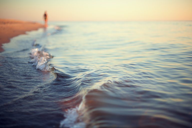 How to Create Seawater at Home