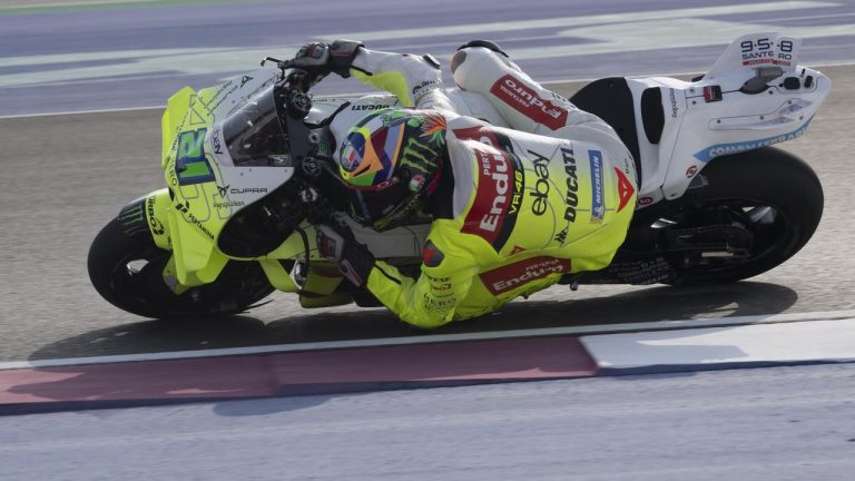 Contender's Dramatic Finish as Aussie Jack Faces Challenges in Qatar